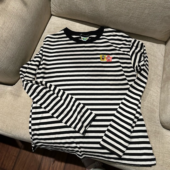 Zara Tops - Zara crew neck